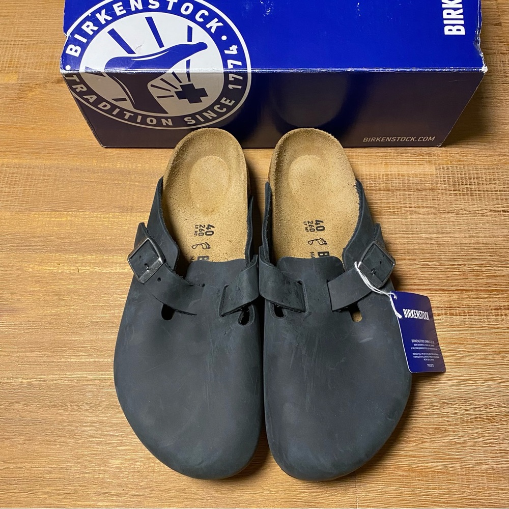 NWT Birkenstock Boston leather clog